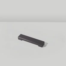 Load image into Gallery viewer, 5&quot; Wide Birdfilm Bar